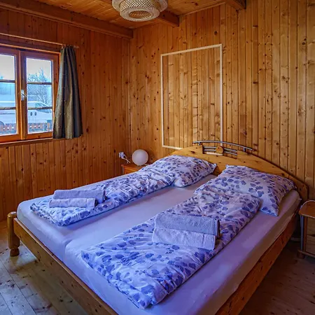 Prázdninový dům Zoeldfenyo Nyaralo, Tannengruen Balatonkeresztúr
